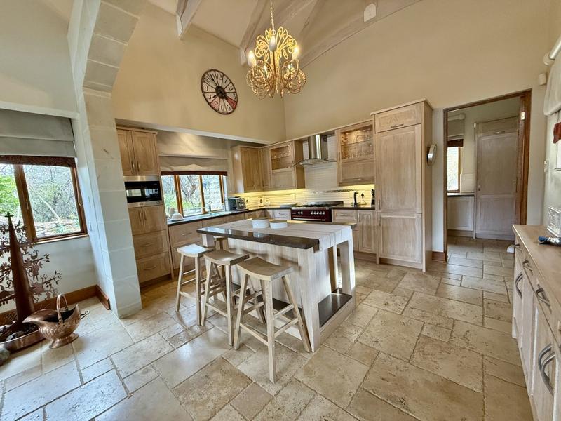 5 Bedroom Property for Sale in Clarens Free State